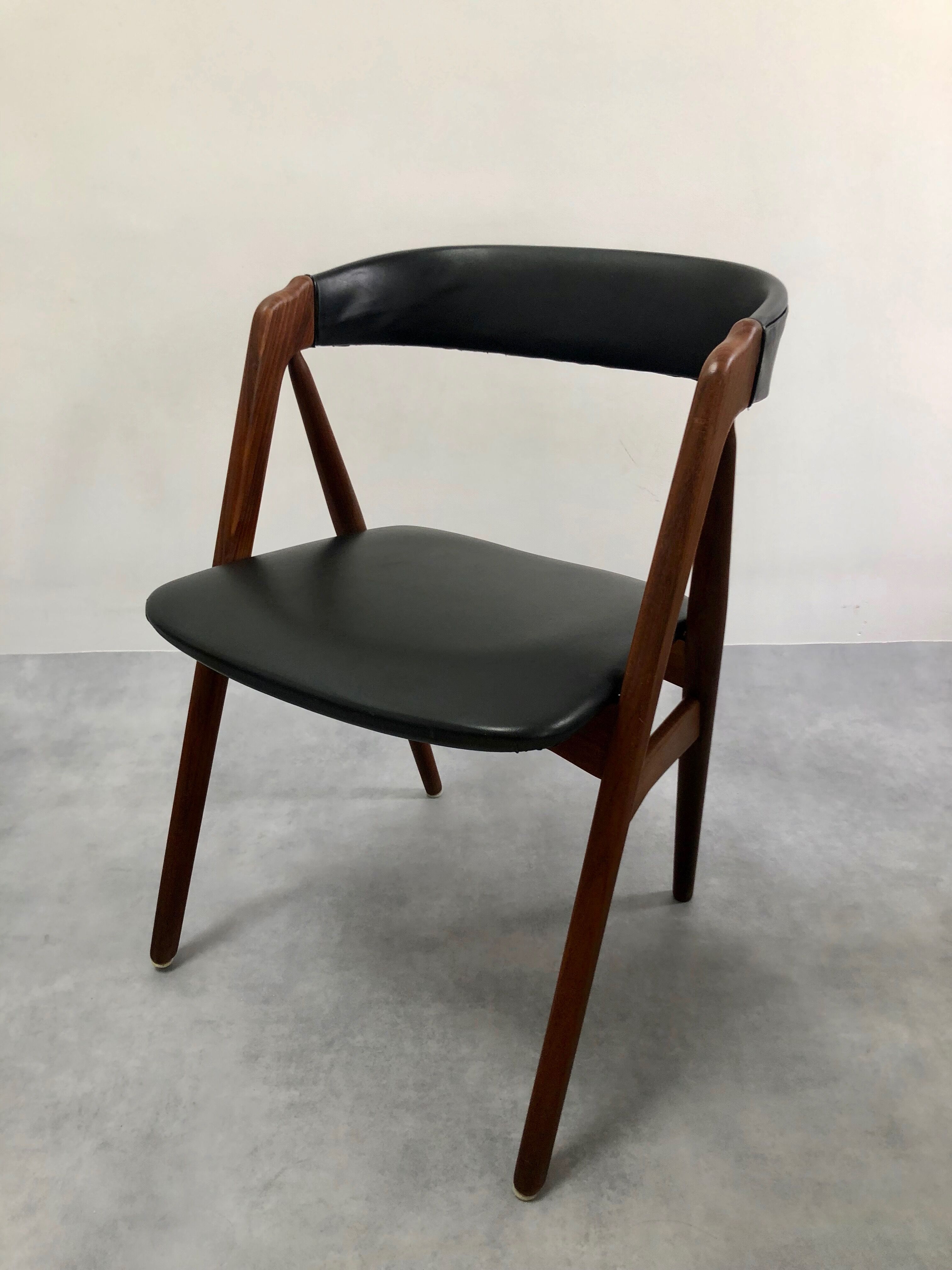 Teak chair by Henning Kjaernulf 1960's