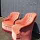 Duo de fauteuils crapauds