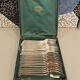 Coffret de 24 anciens couverts style art déco orfevrerie perrin paris