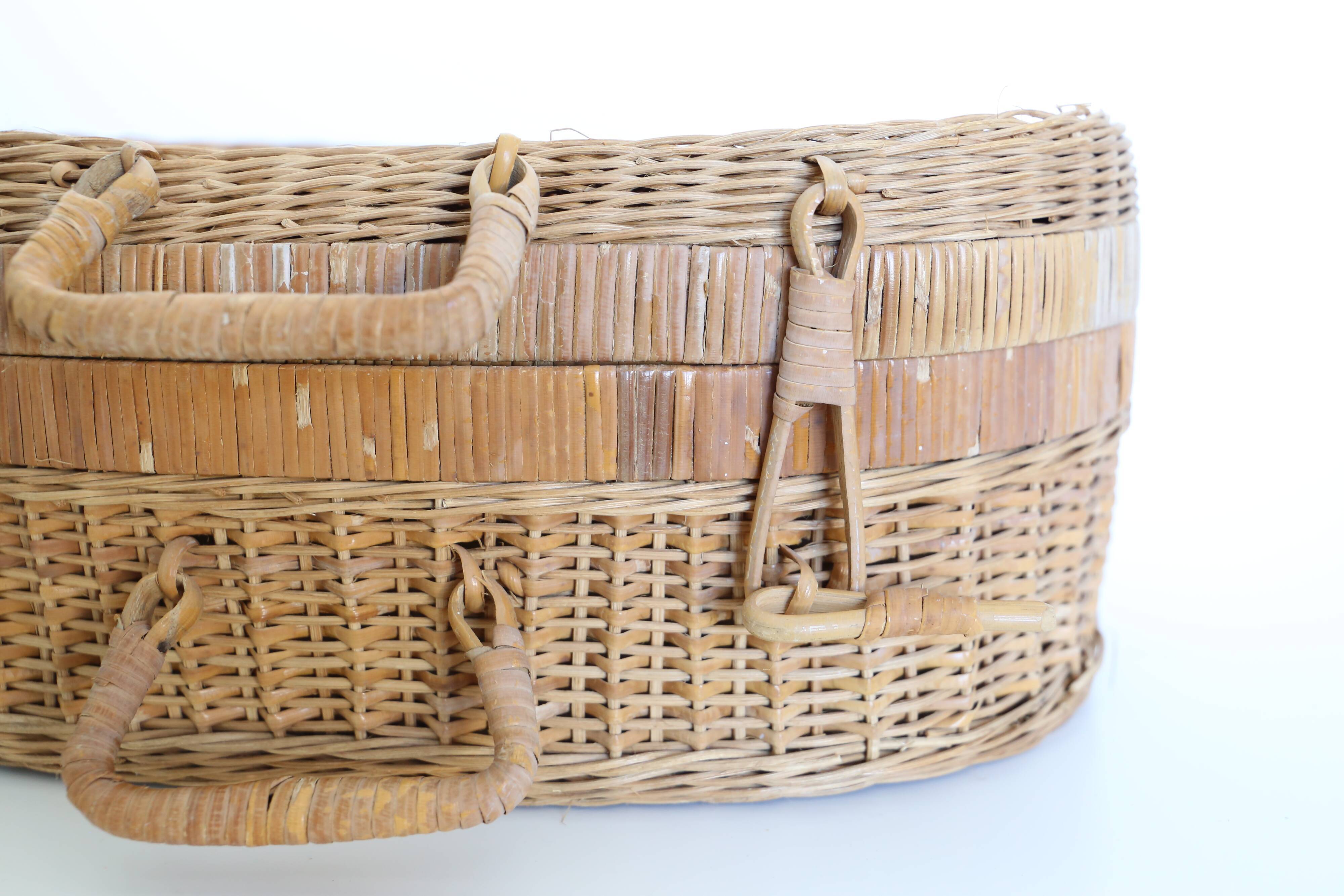 Oval Wicker suitcase