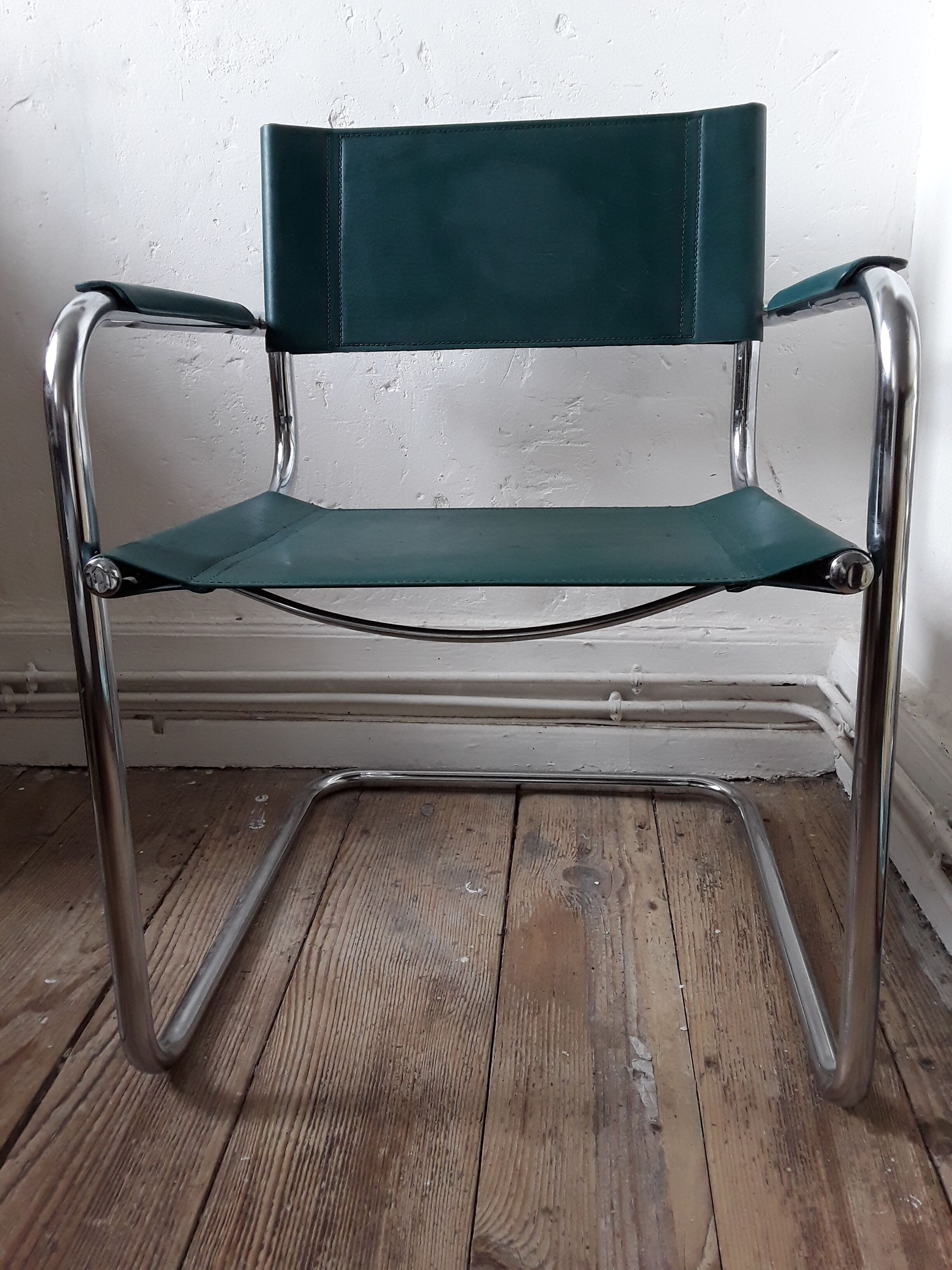 60/70s leather and chrome cantilever chair