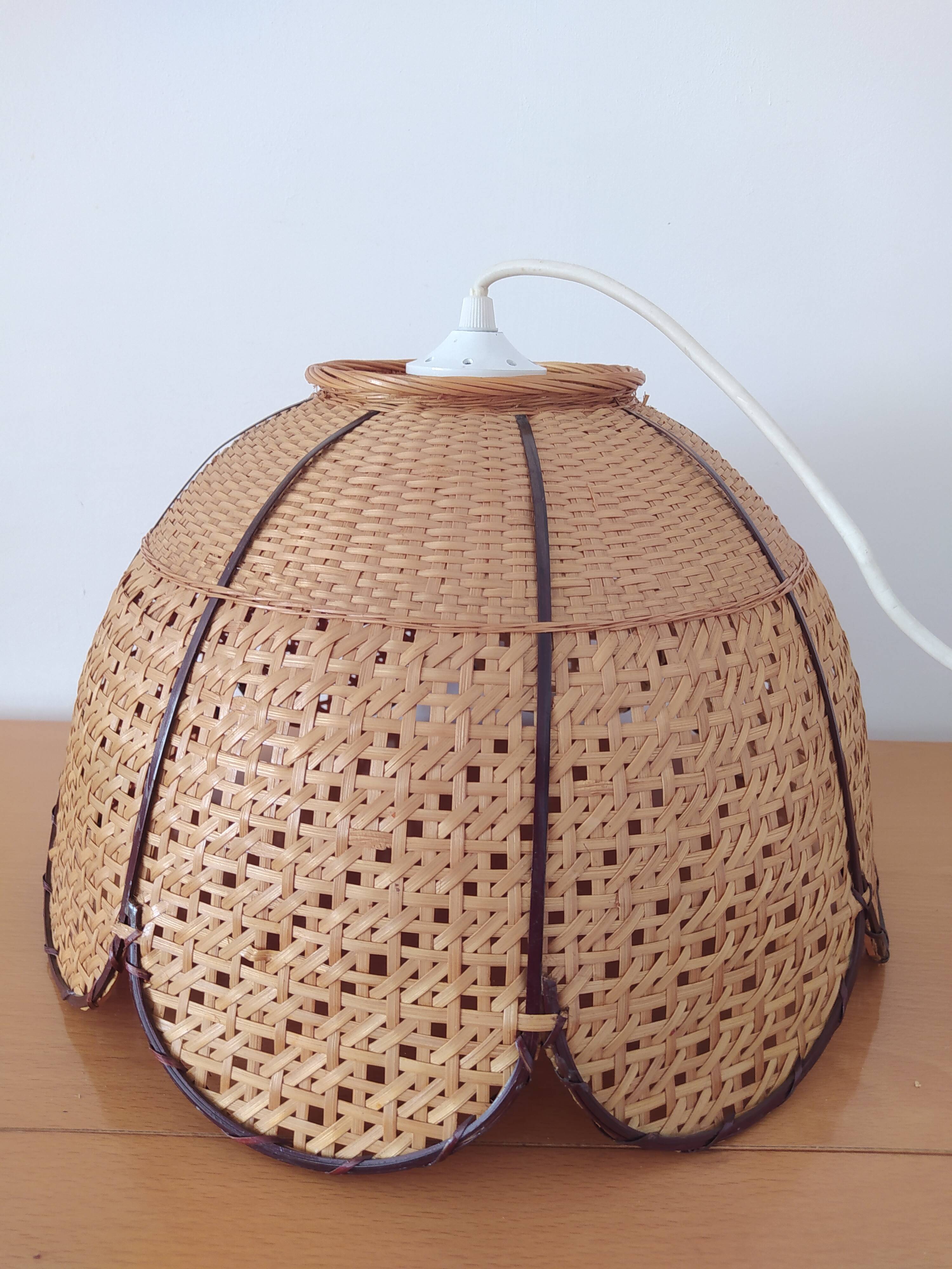 Vintage rattan hanging lamp
