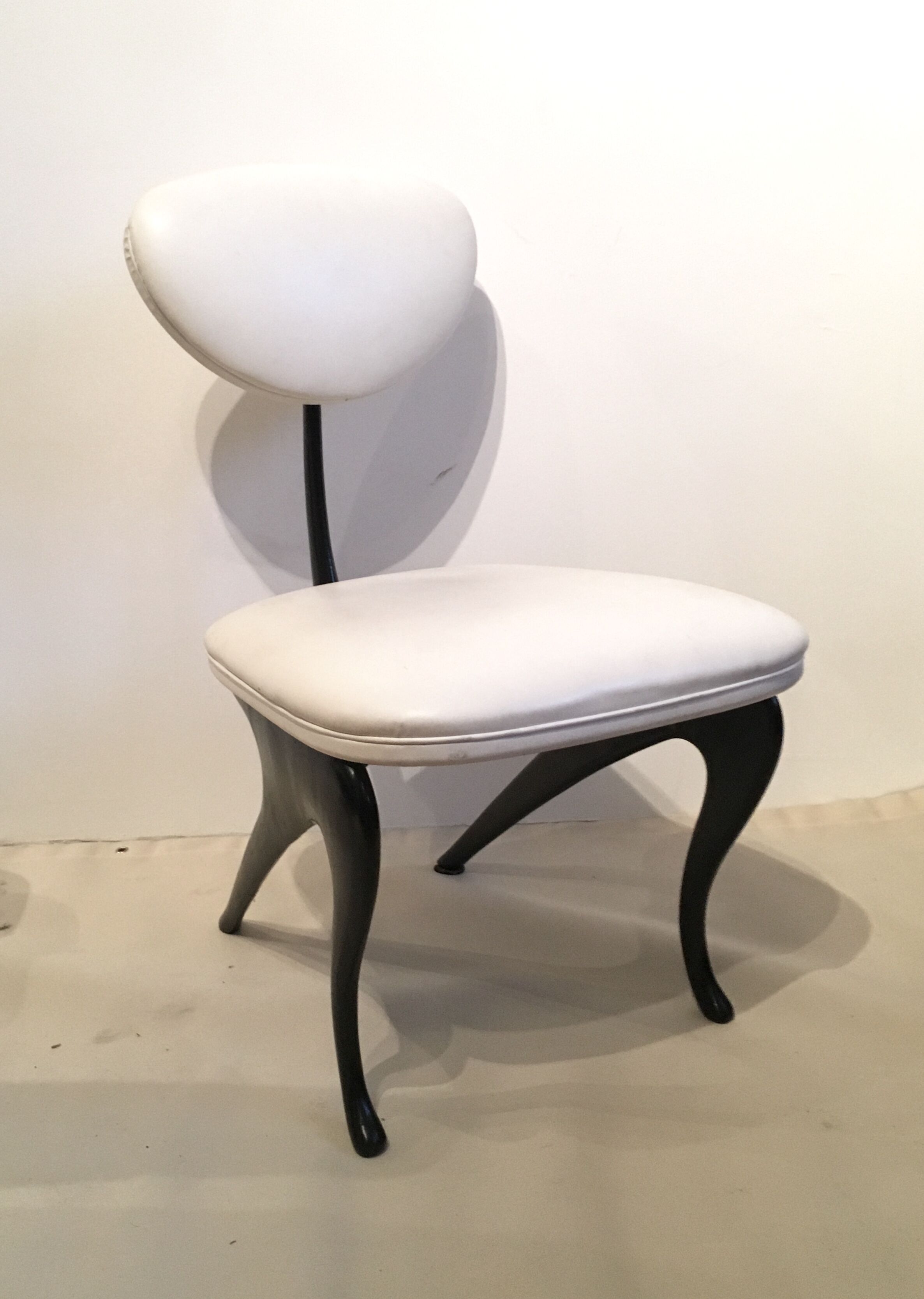 Une Paire de Fauteuils de Jordan Mozer