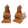 Paire de chenets en fonte ancien au décor en buste gengis khan