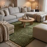 Handmade traditional Berber rug in wool, size 100/200 cm.