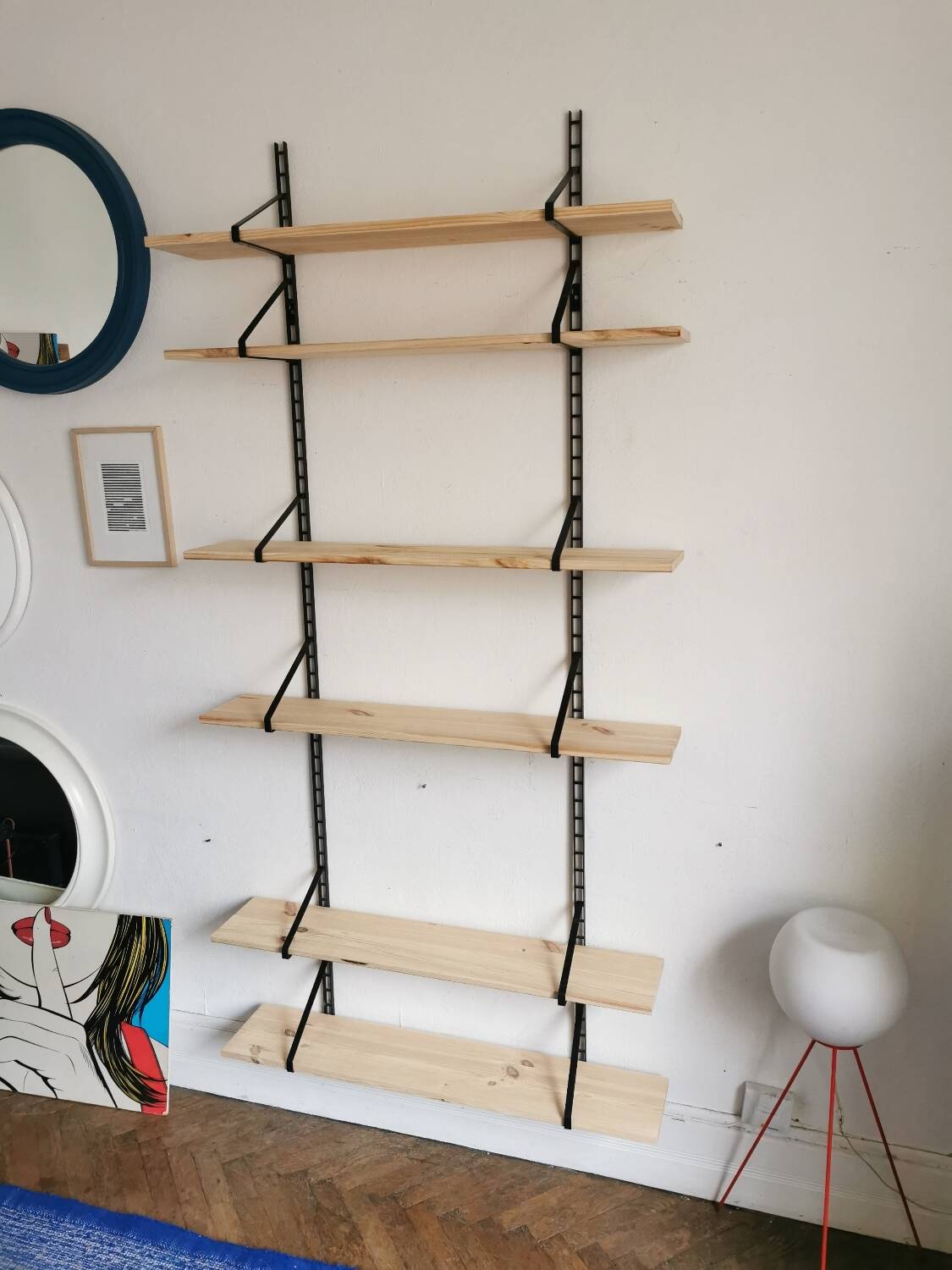 Italian suspended library