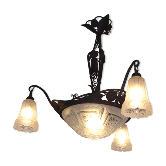 Art deco chandelier in wrought iron and opalin glass