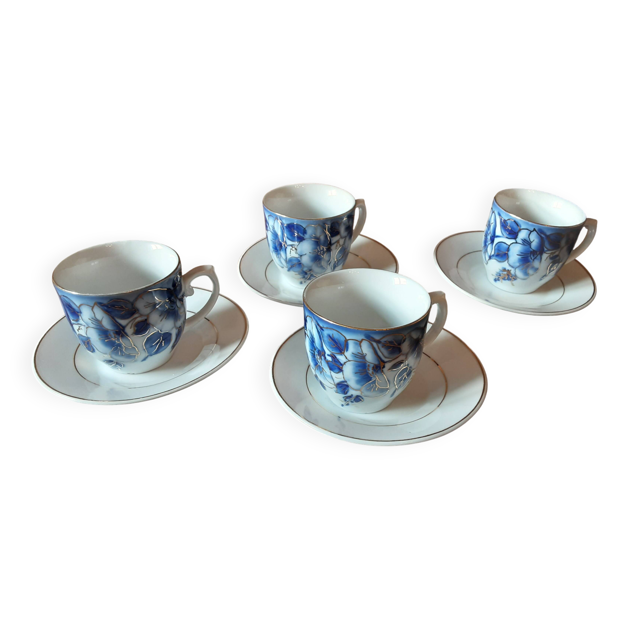 Set of 4 Romania cups and saucers