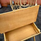 Children's desk with compass feet