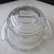 Ancienne cloche à fromage sur son plateau en verre pressé moulé