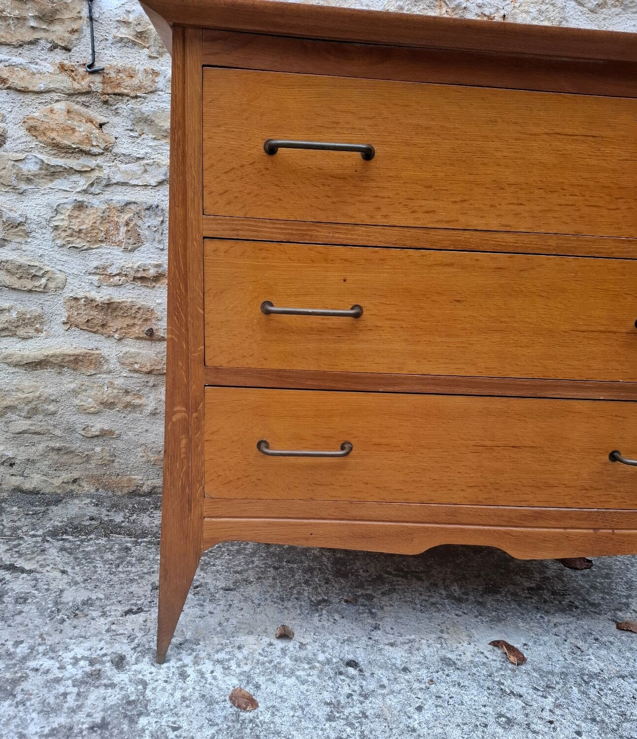 Vintage chest of drawers