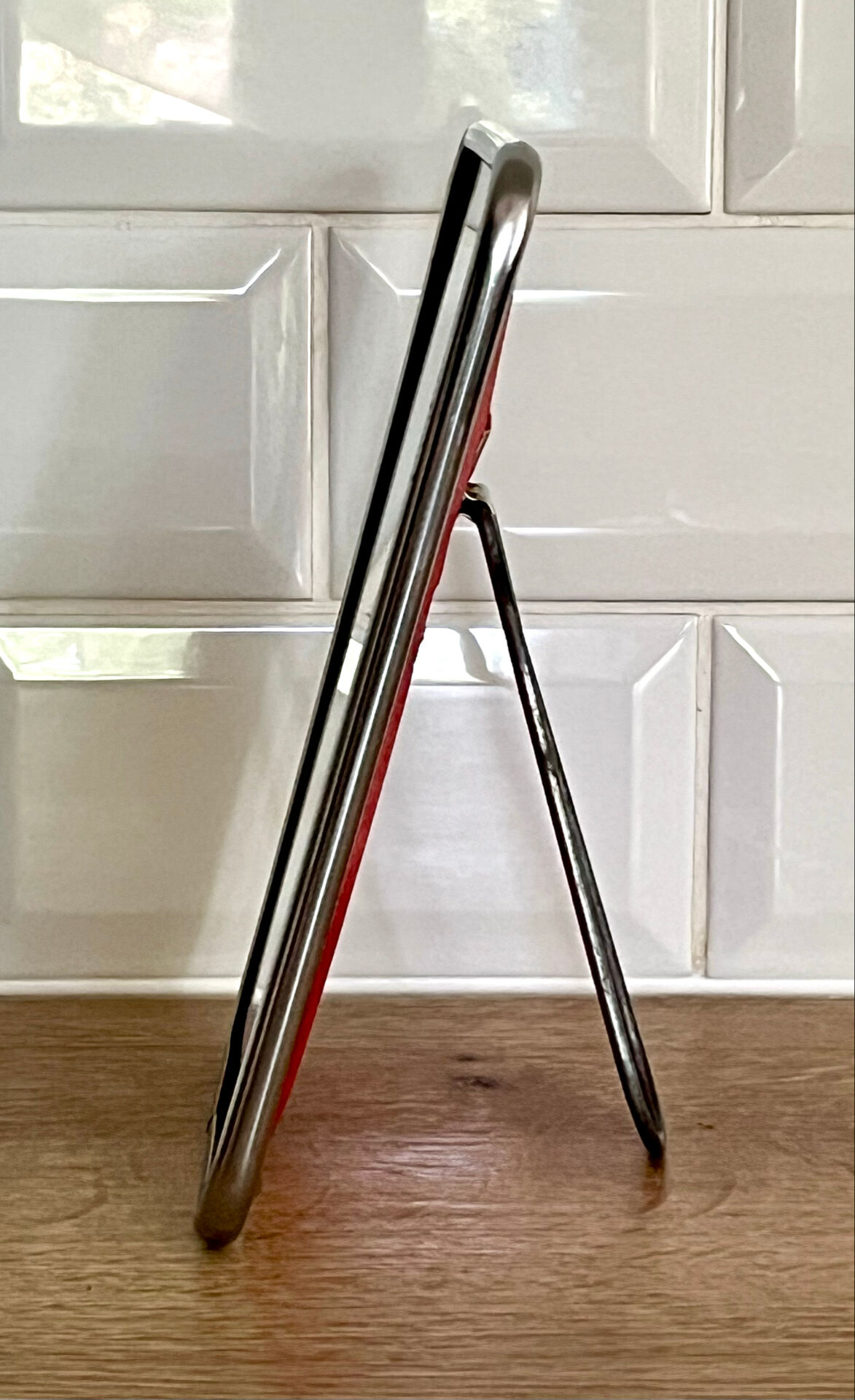 Small barber's mirror