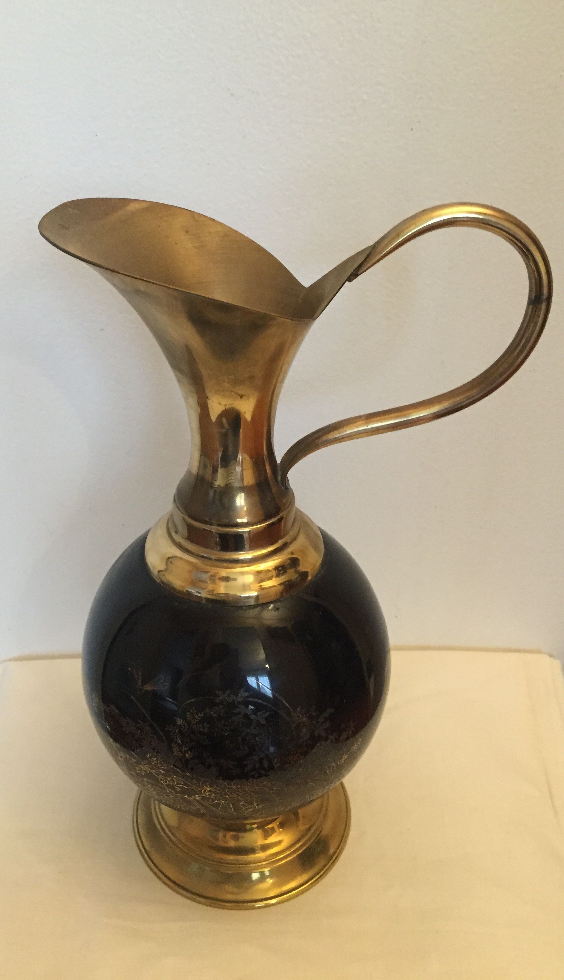 Vase ceramic and copper