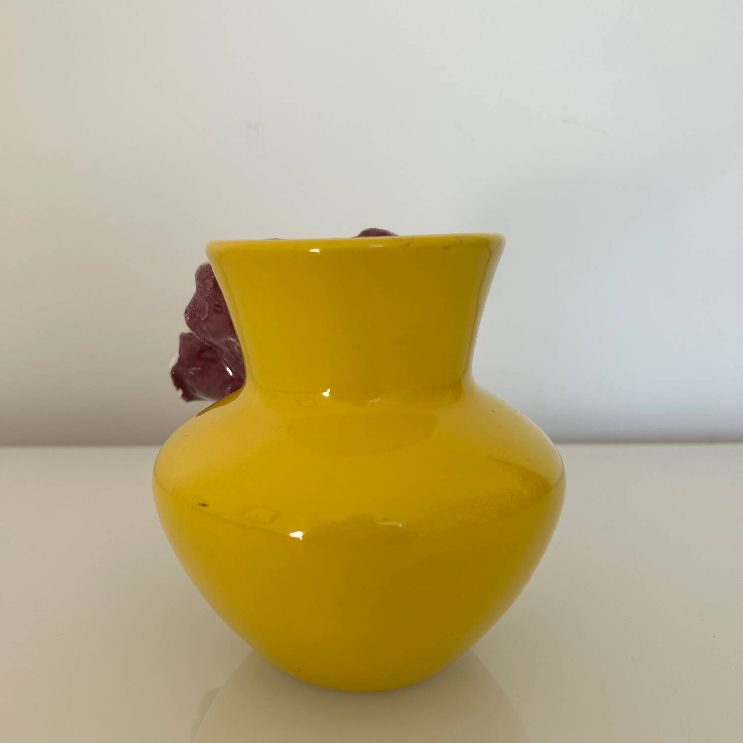 Sludge pottery vase