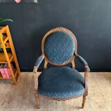 Fauteuil style Louis XVI
