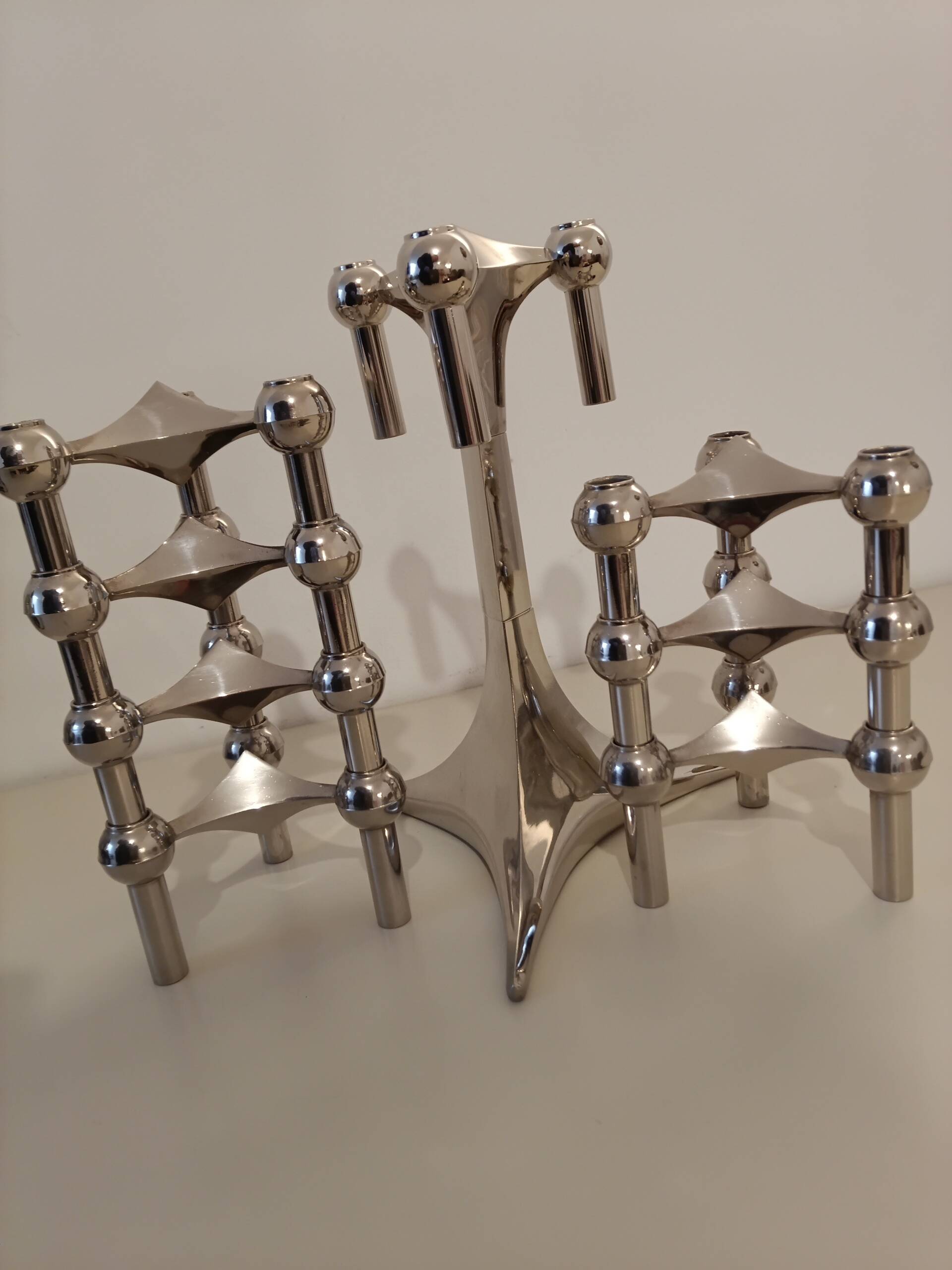 Nagel modular floor-standing unit