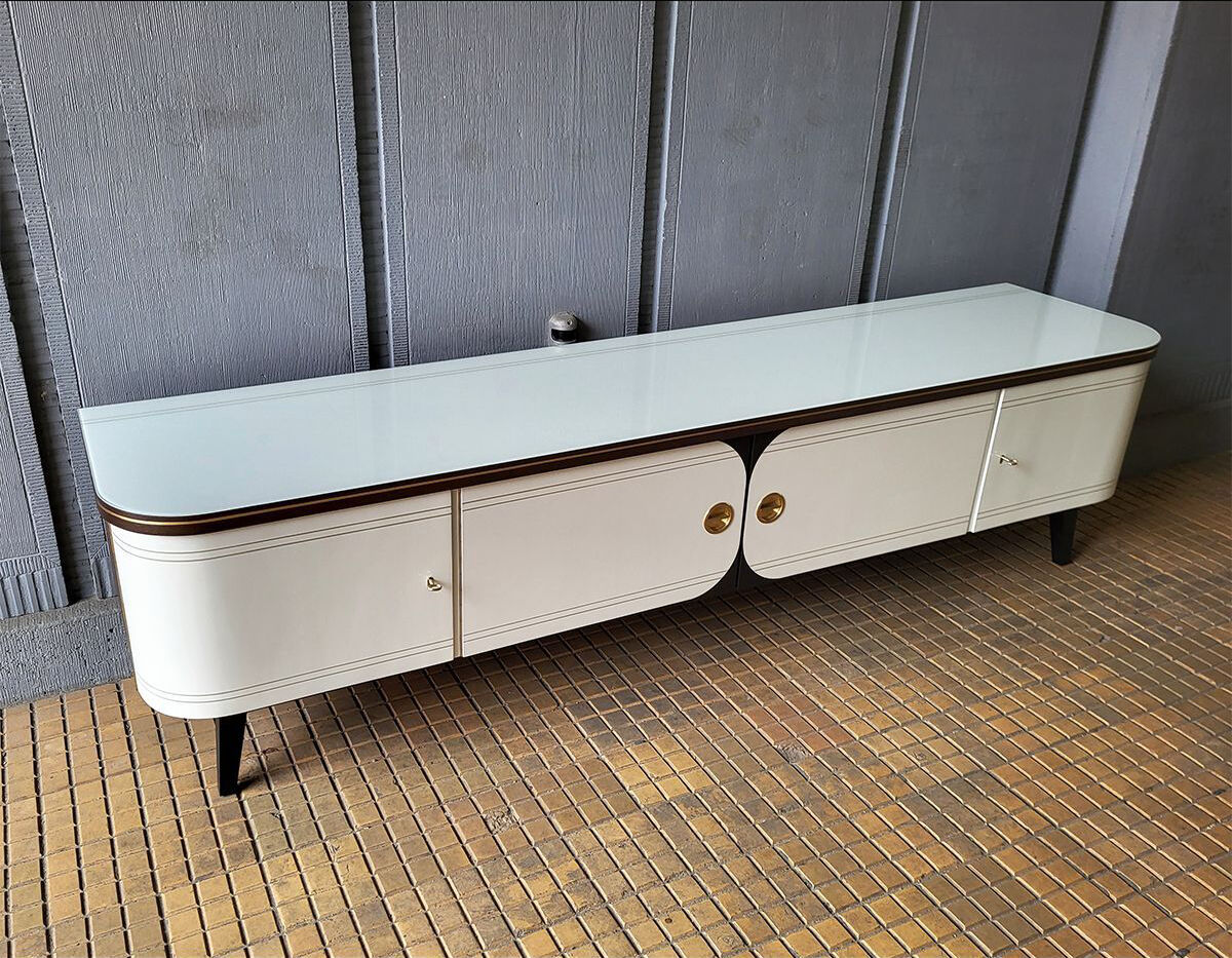 Vintage mid-century modern sideboard with rounded sides, germany 1960s