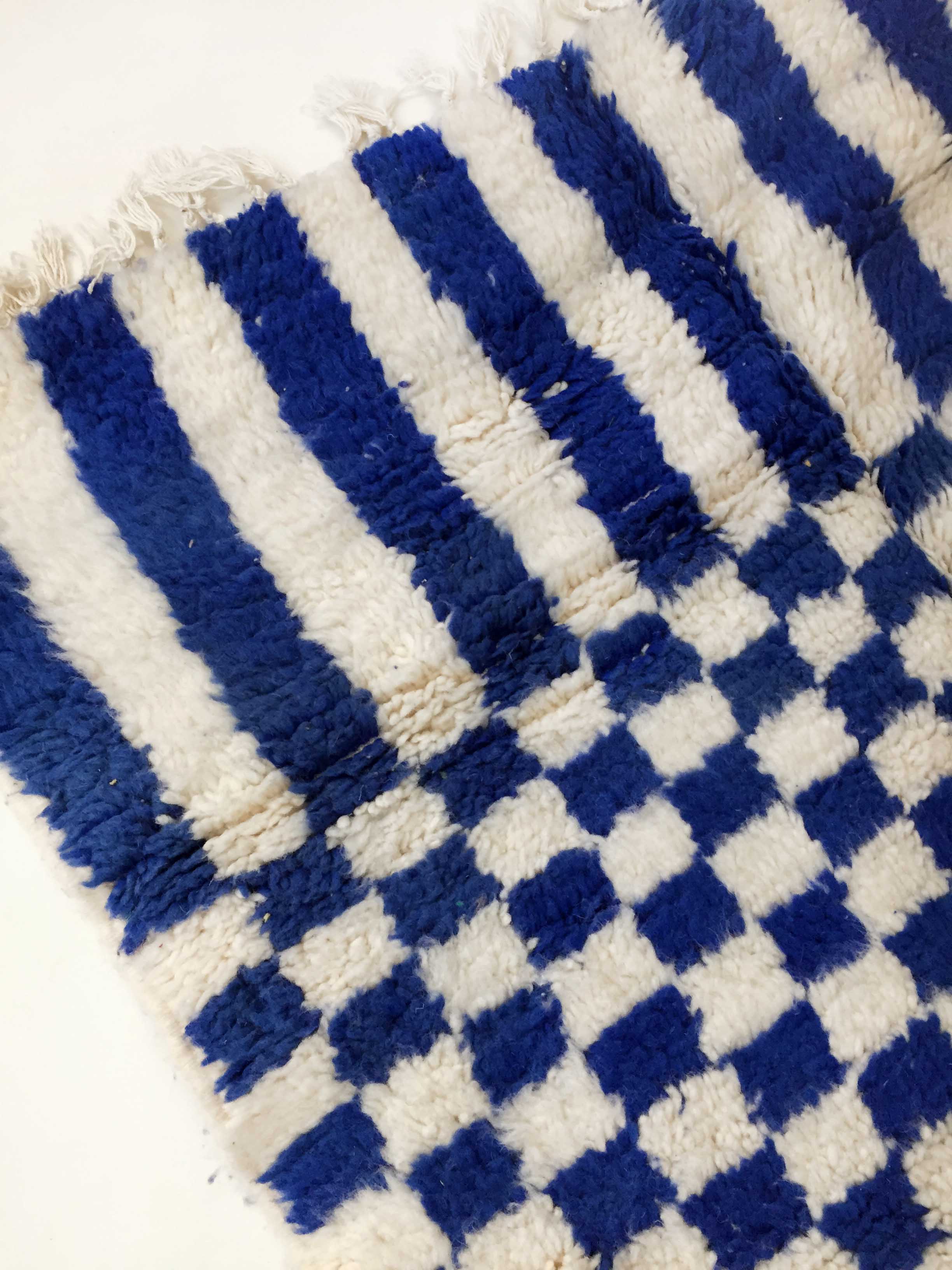 Moroccan Berber carpet blessed ouarain ecru with blue geometric patterns 216x130cm
