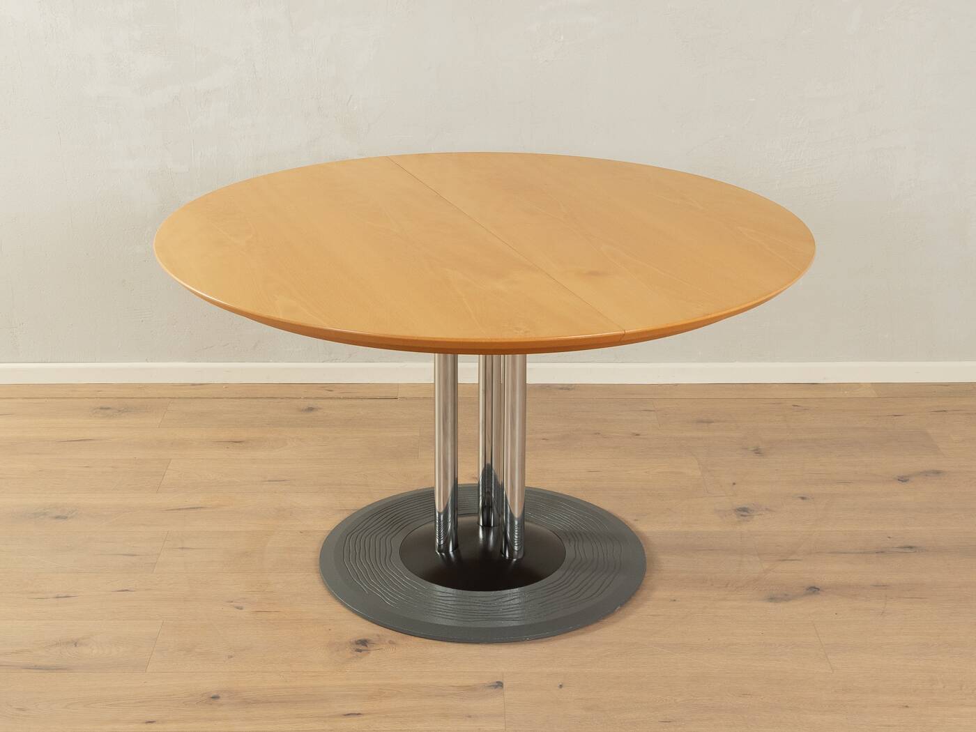 Postmodern dining table, Leolux