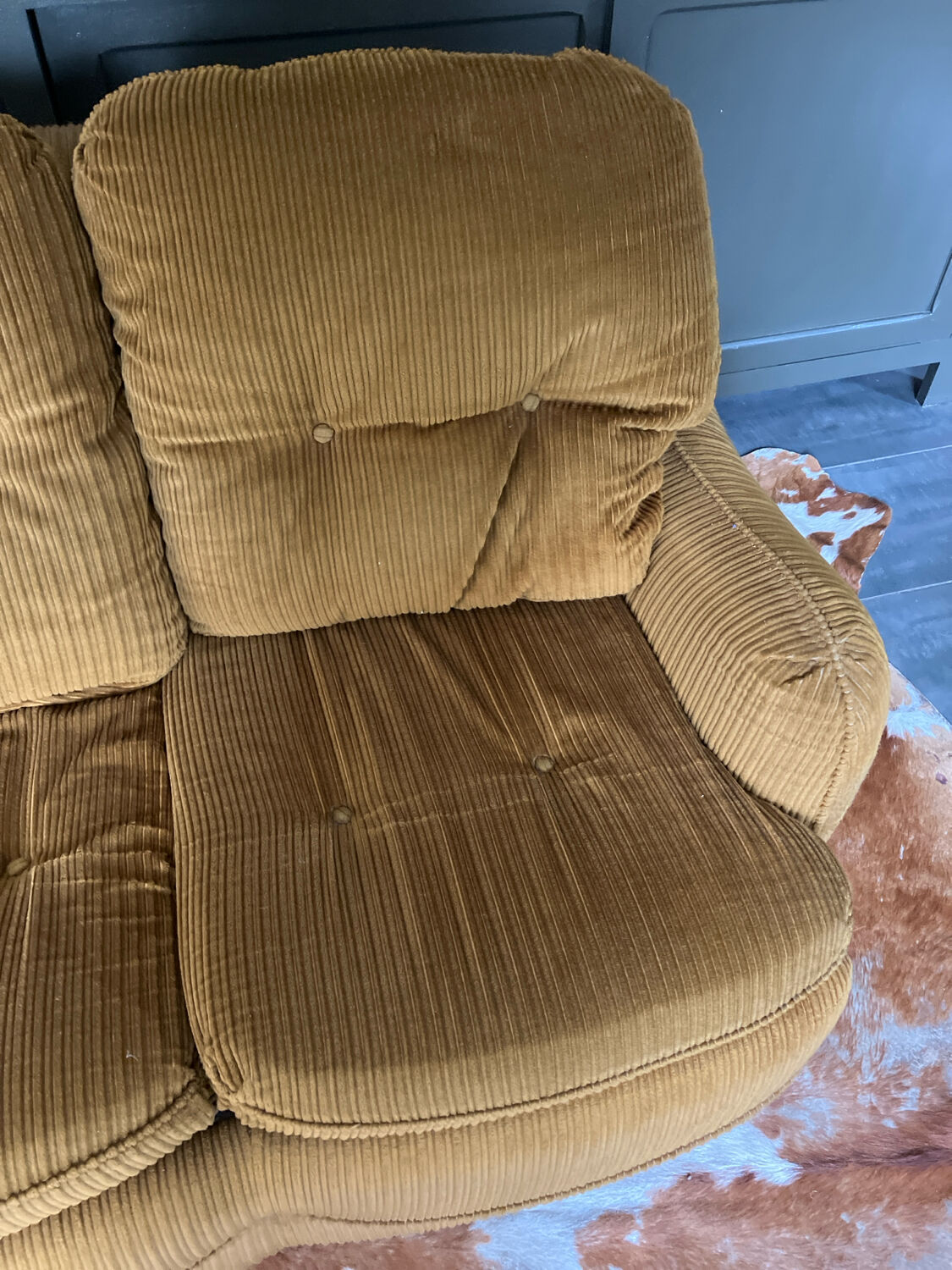 3-seater velvet sofa bed