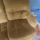 3-seater velvet sofa bed