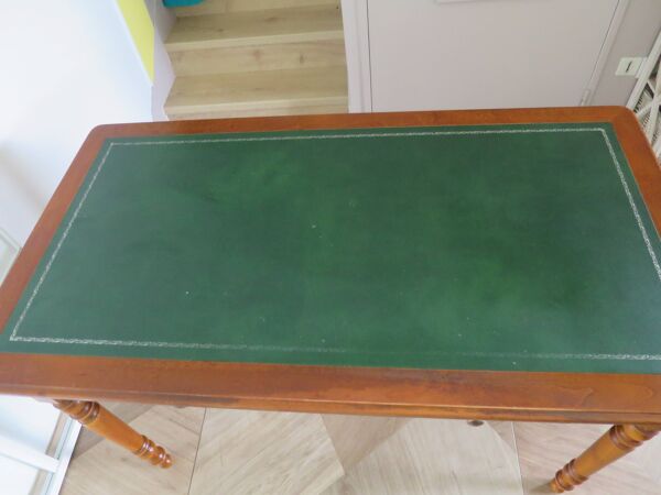 Bureau ministre-style L.Philippe–2 tiroirs–merisier-Sous main simili cuir