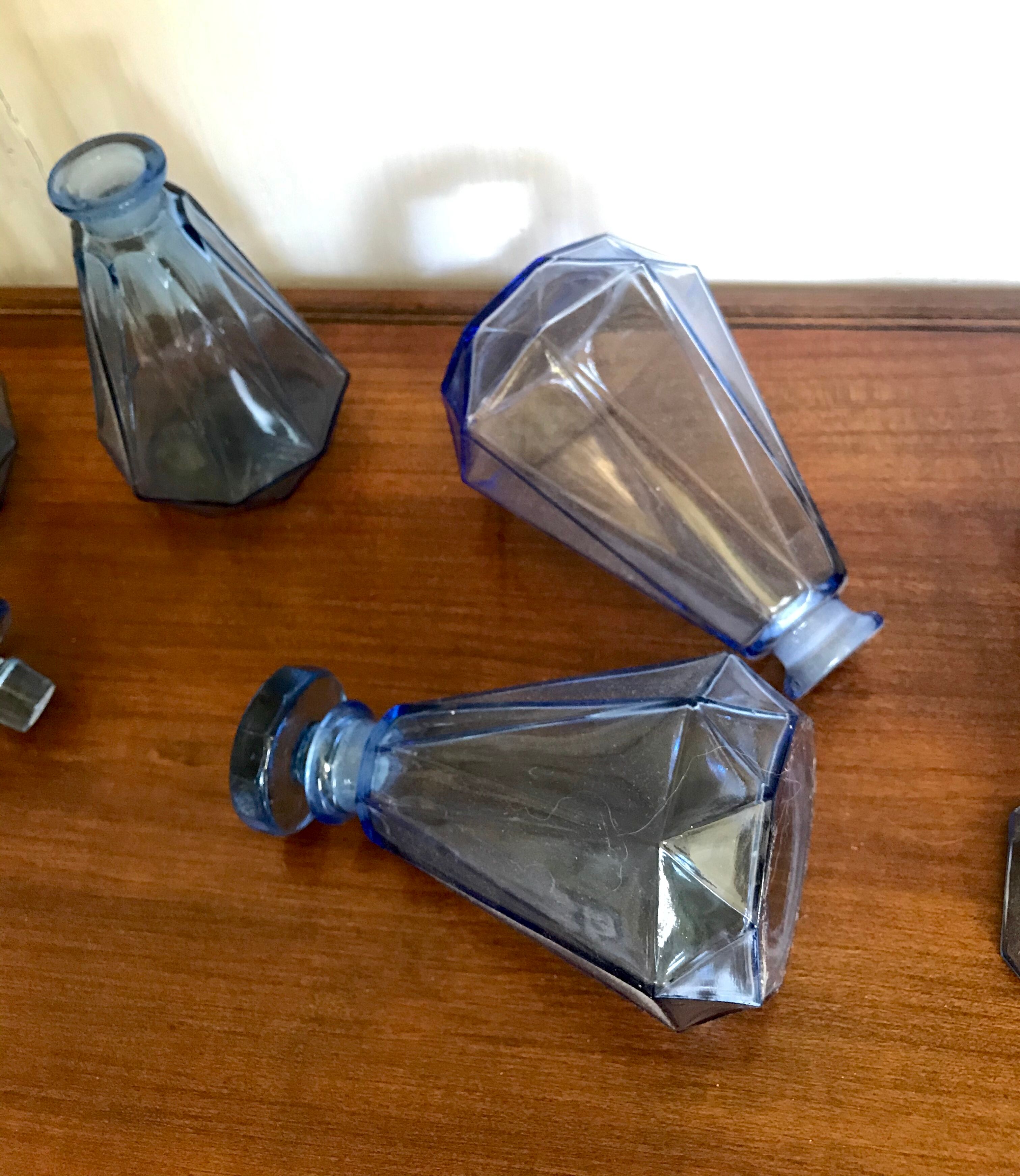 Art deco bathroom bottles