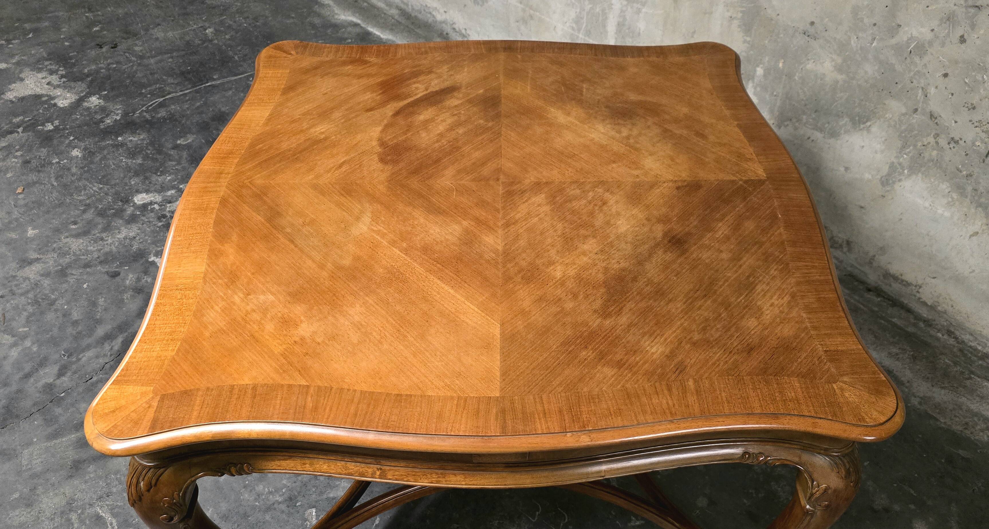 Coffee table - or game table in Regency / Louis XV style - 20th century