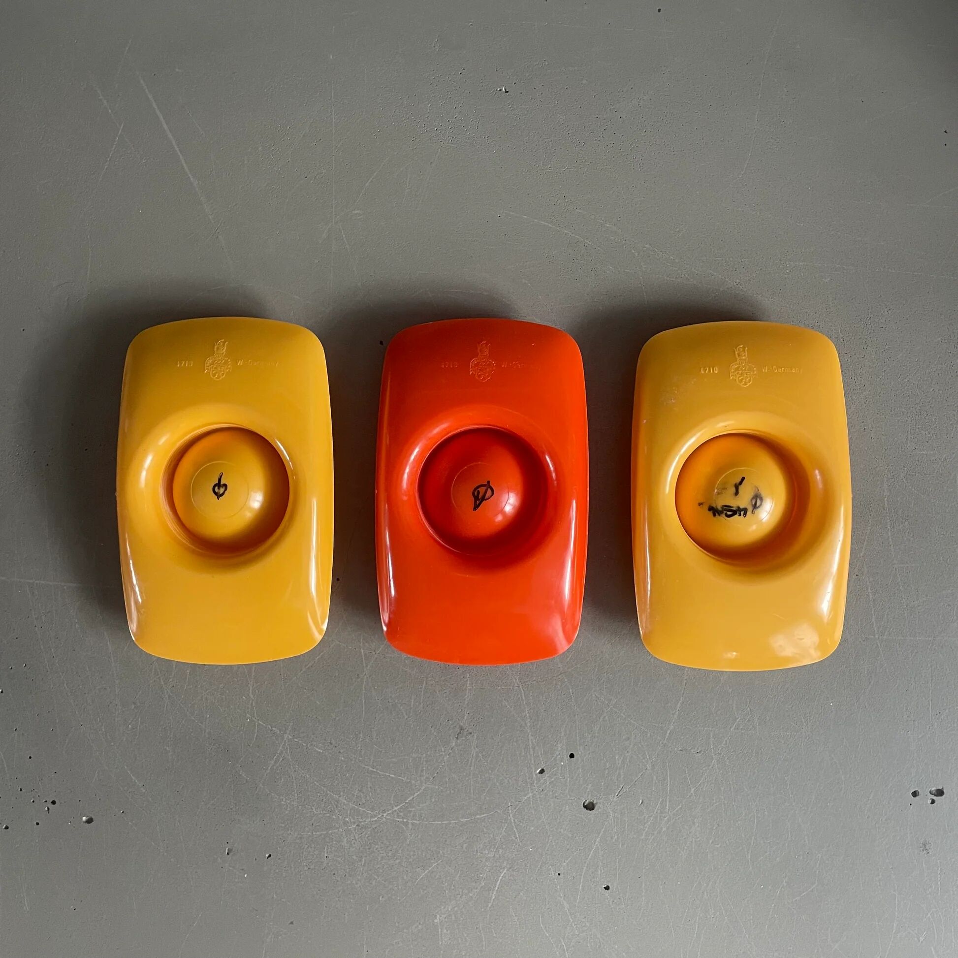 Set of 9 vintage plastic egg cups