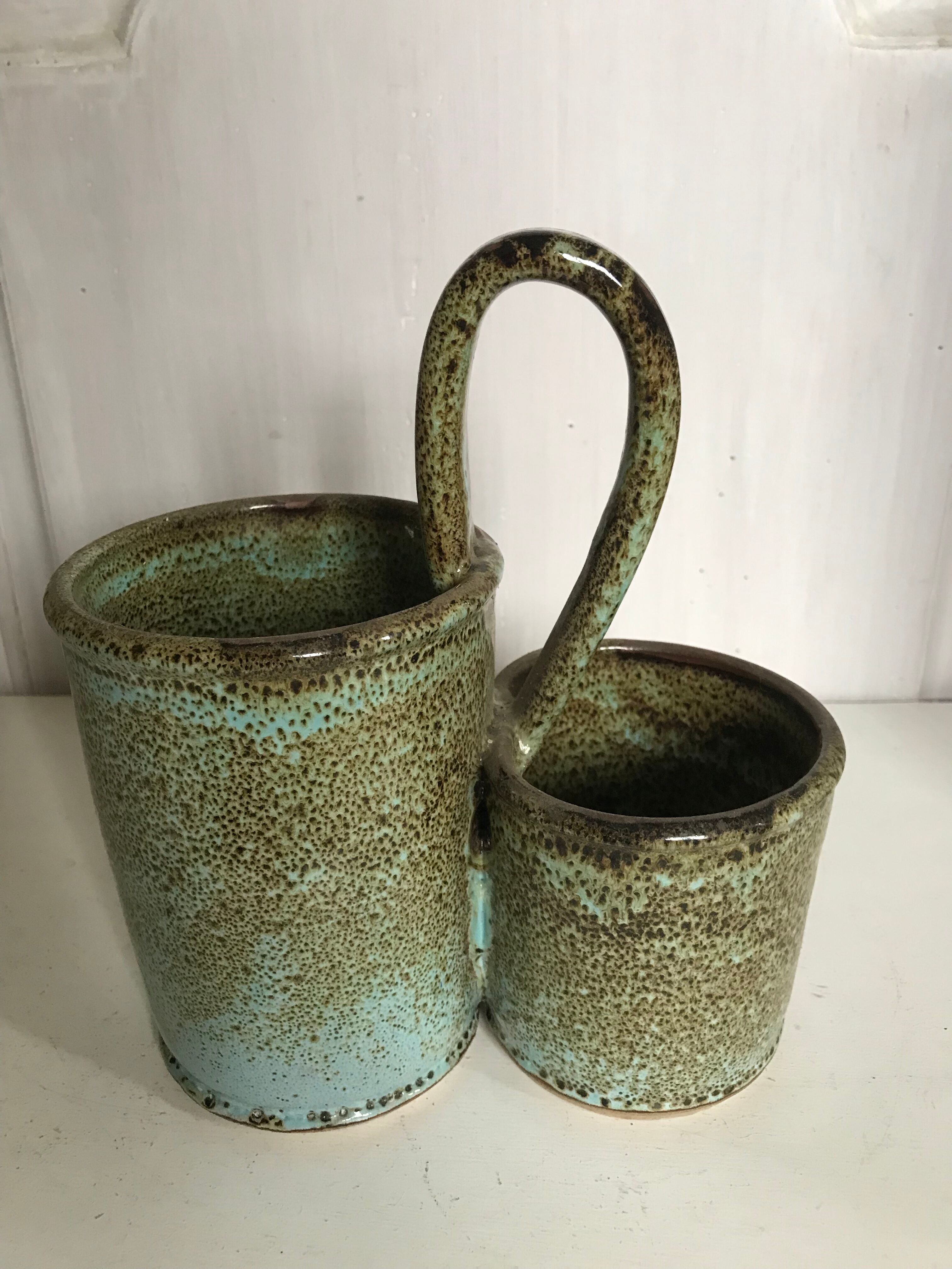Ceramic pot