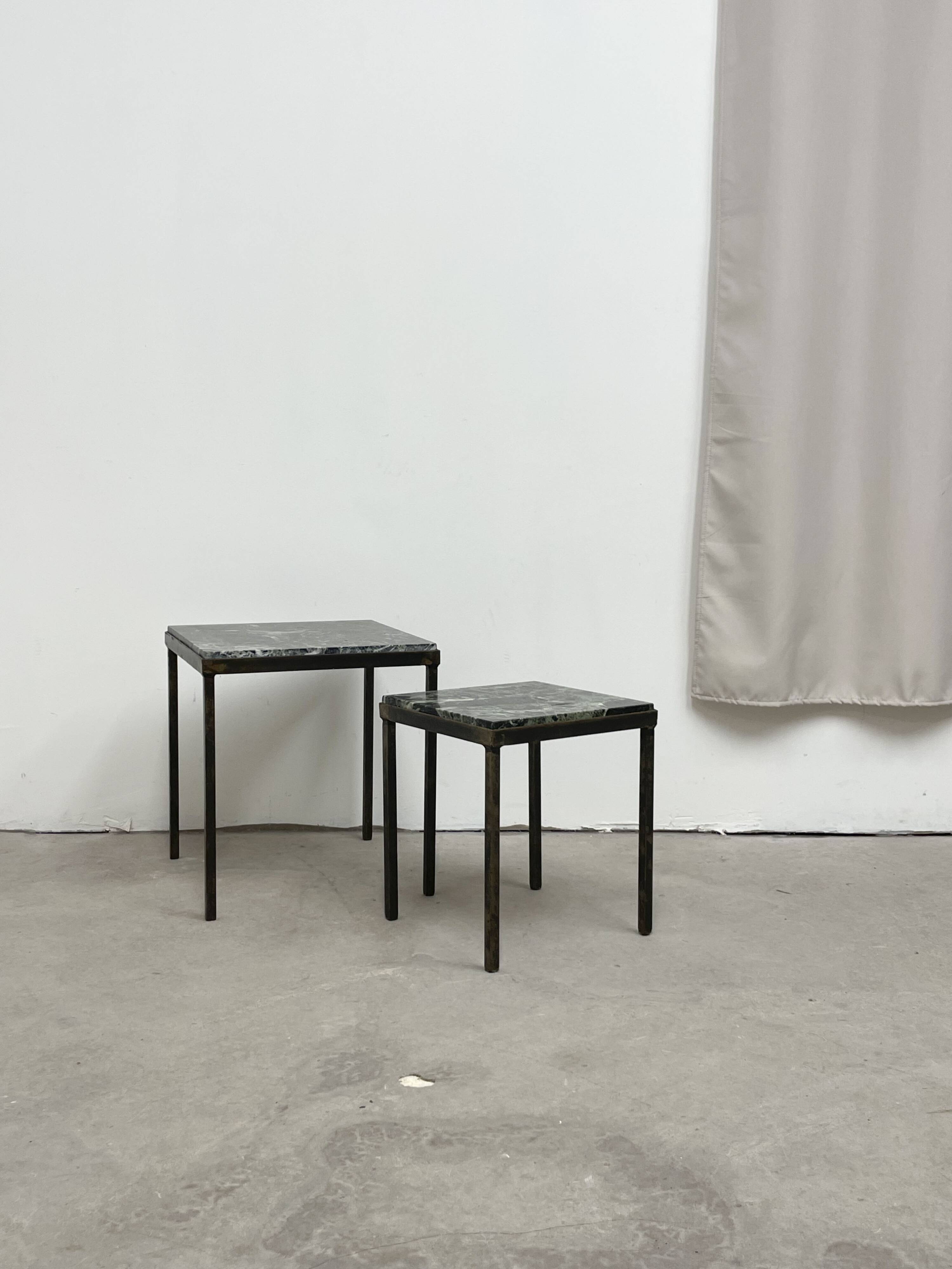 Set of nesting tables in marble