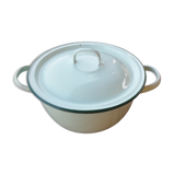 Mint green cocotte in enamelled sheet metal