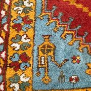 Tapis Ushak turc du milieu du siècle 144x82cm