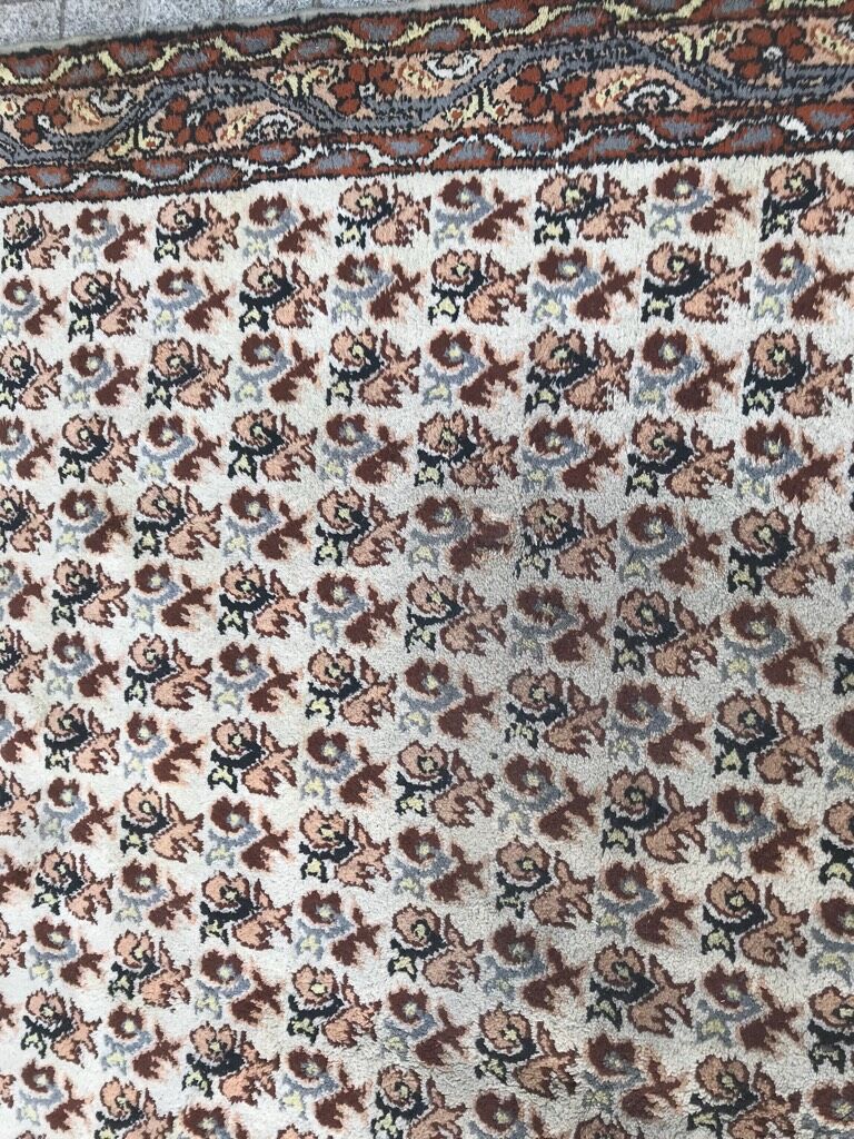 Old tunisian kairouan carpet 21x310cm