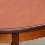 Vintage Scandinavian Table – 163 cm / 208 cm