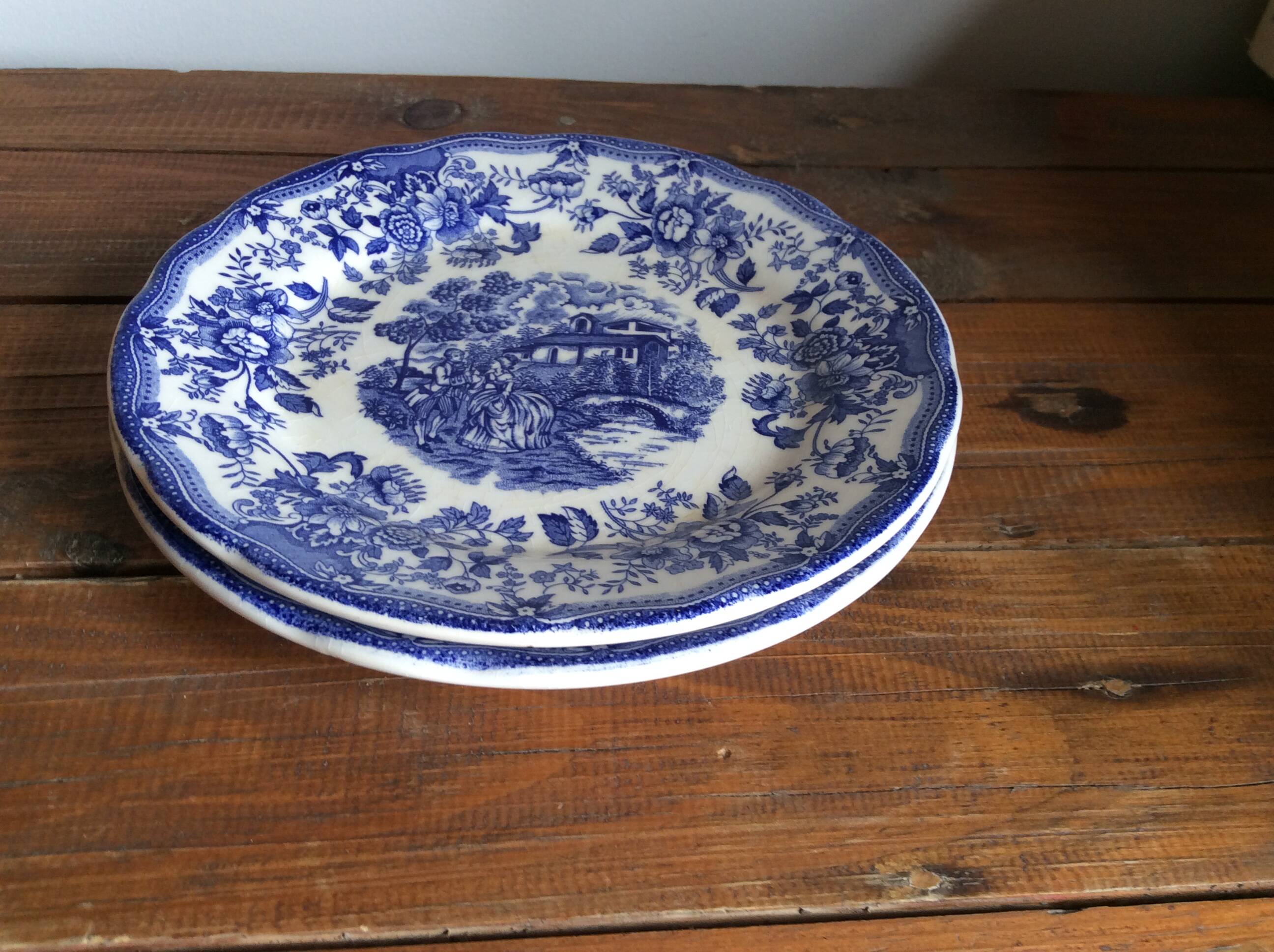 English dessert plates