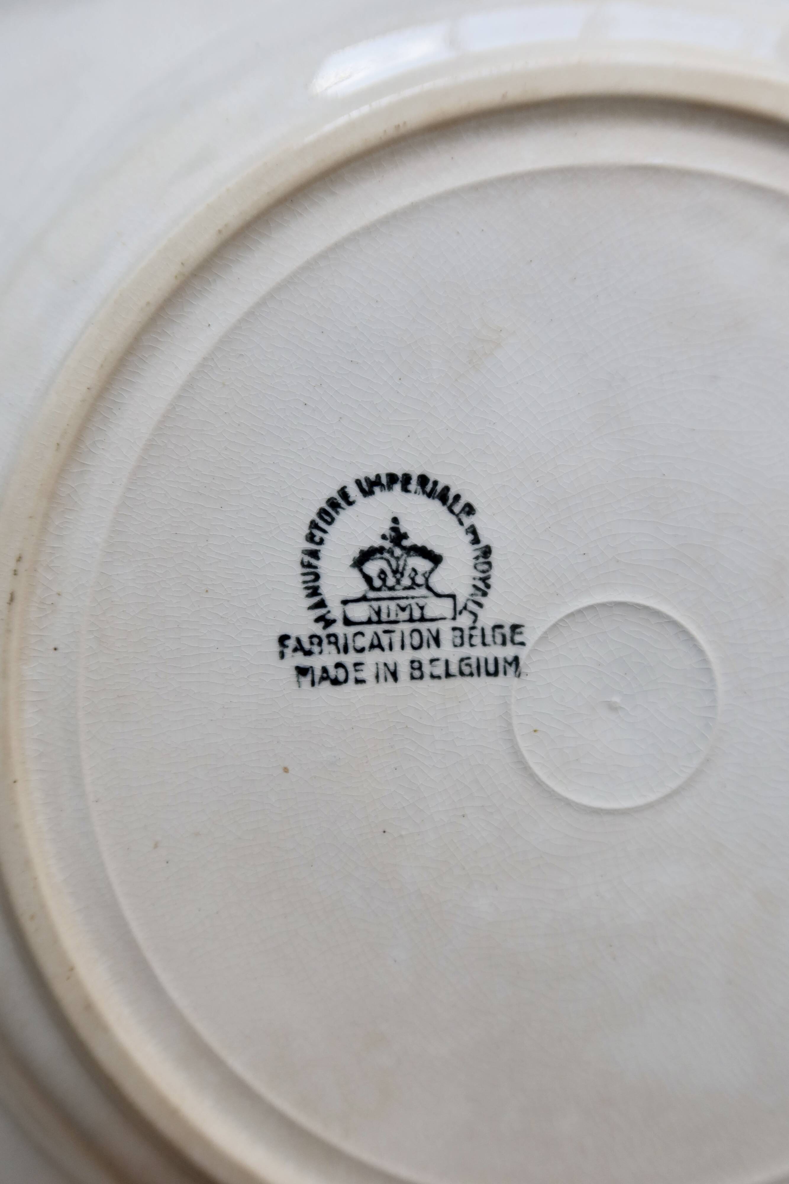 6 vintage dinner plates – Nimy Pottery