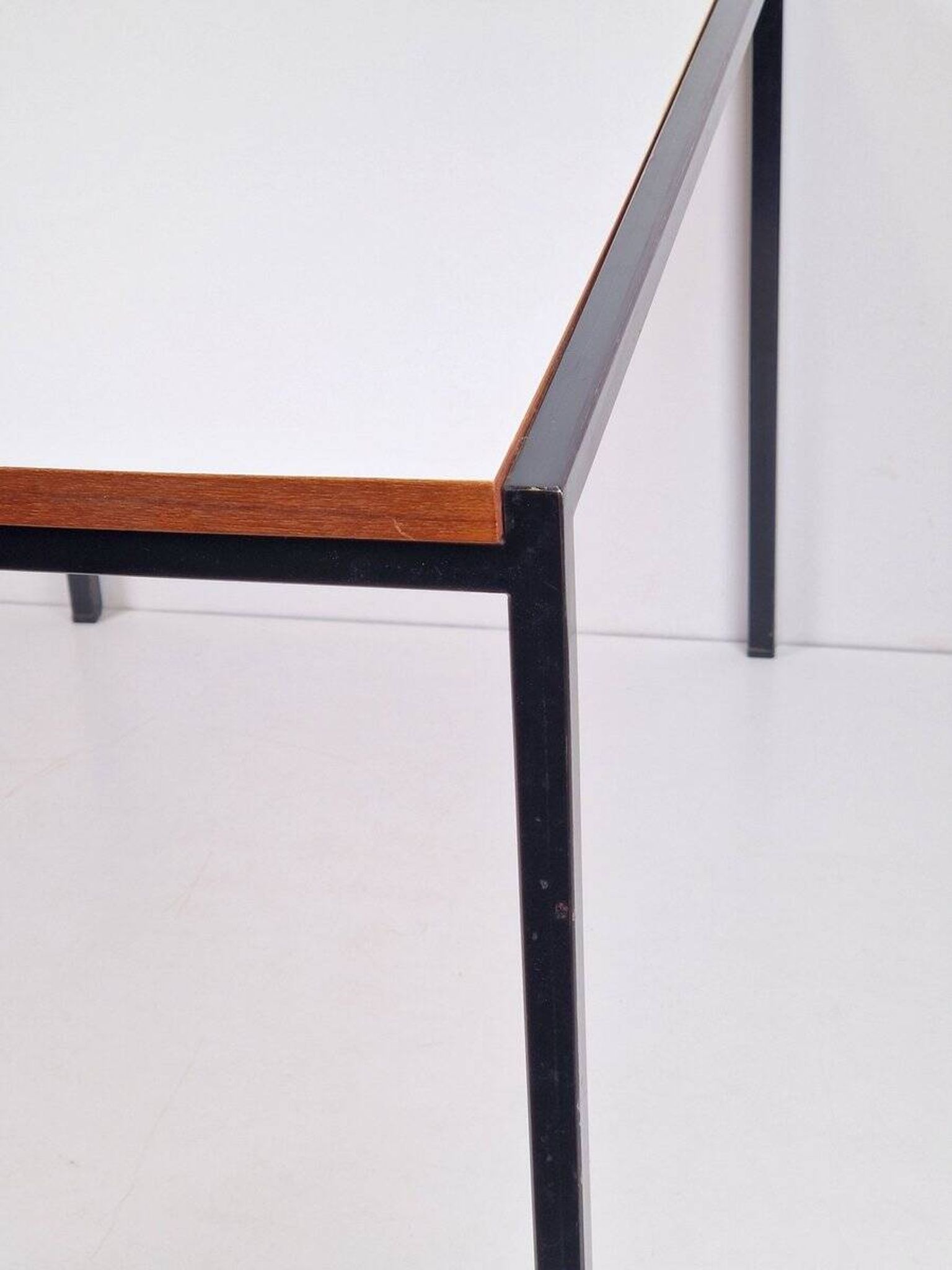 Table basse vintage par Cees Braakman pour Pastoe, années 1960.