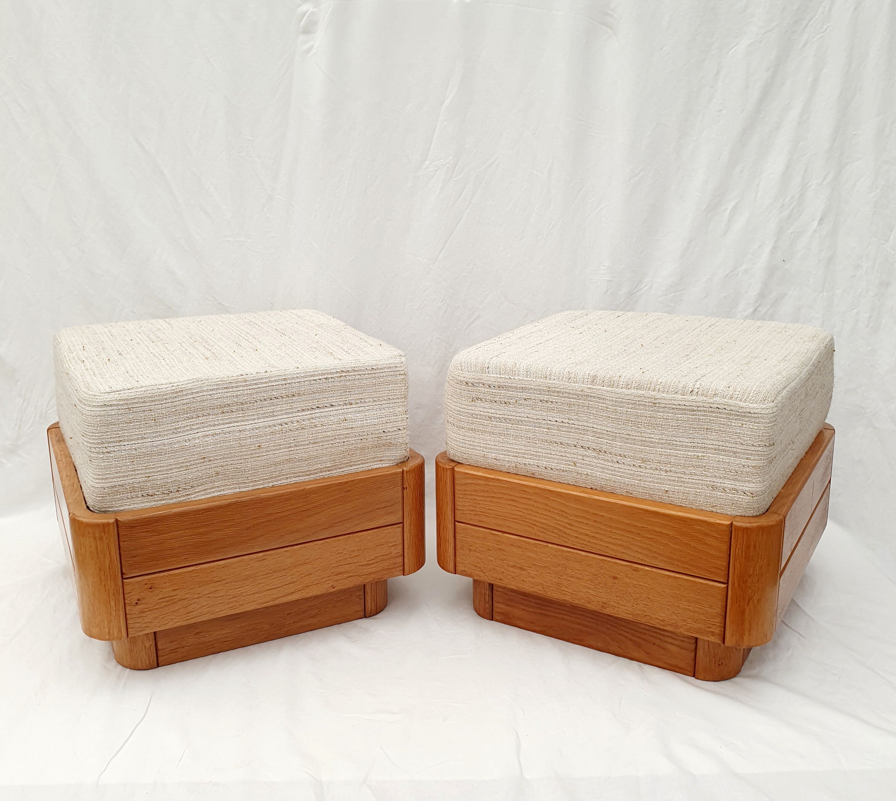 Pouf en bois d'orme