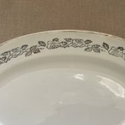 Antique oval plate Moulin des Loups Orchies – grey and gold floral decoration