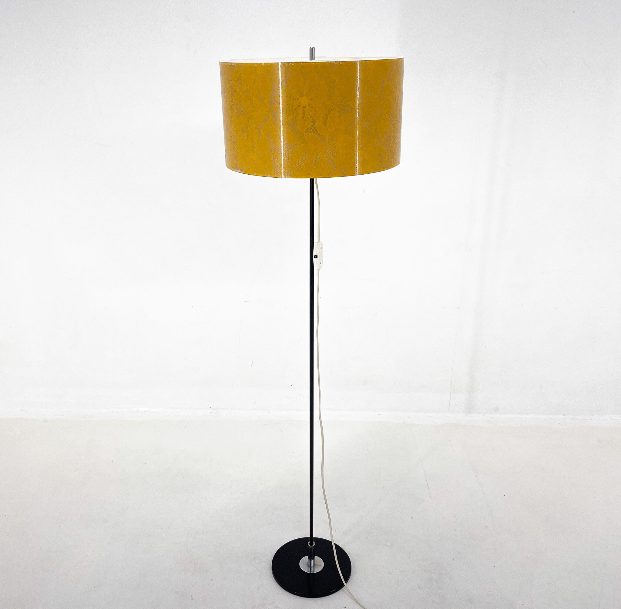 Mid-century Chrome & Plastic Floor Lamp, 1970's
