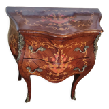 Small inlaid chest of drawers