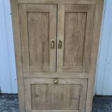 Solid oak storage unit – Contemporary country style