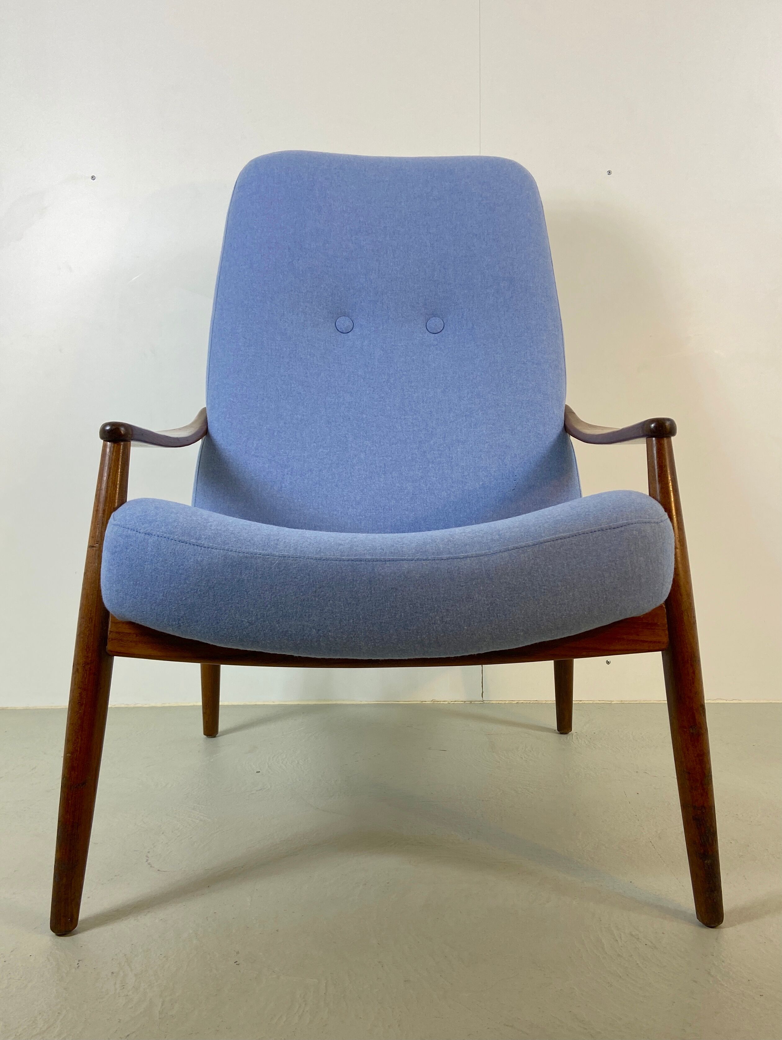 Lohmeyer easy chair