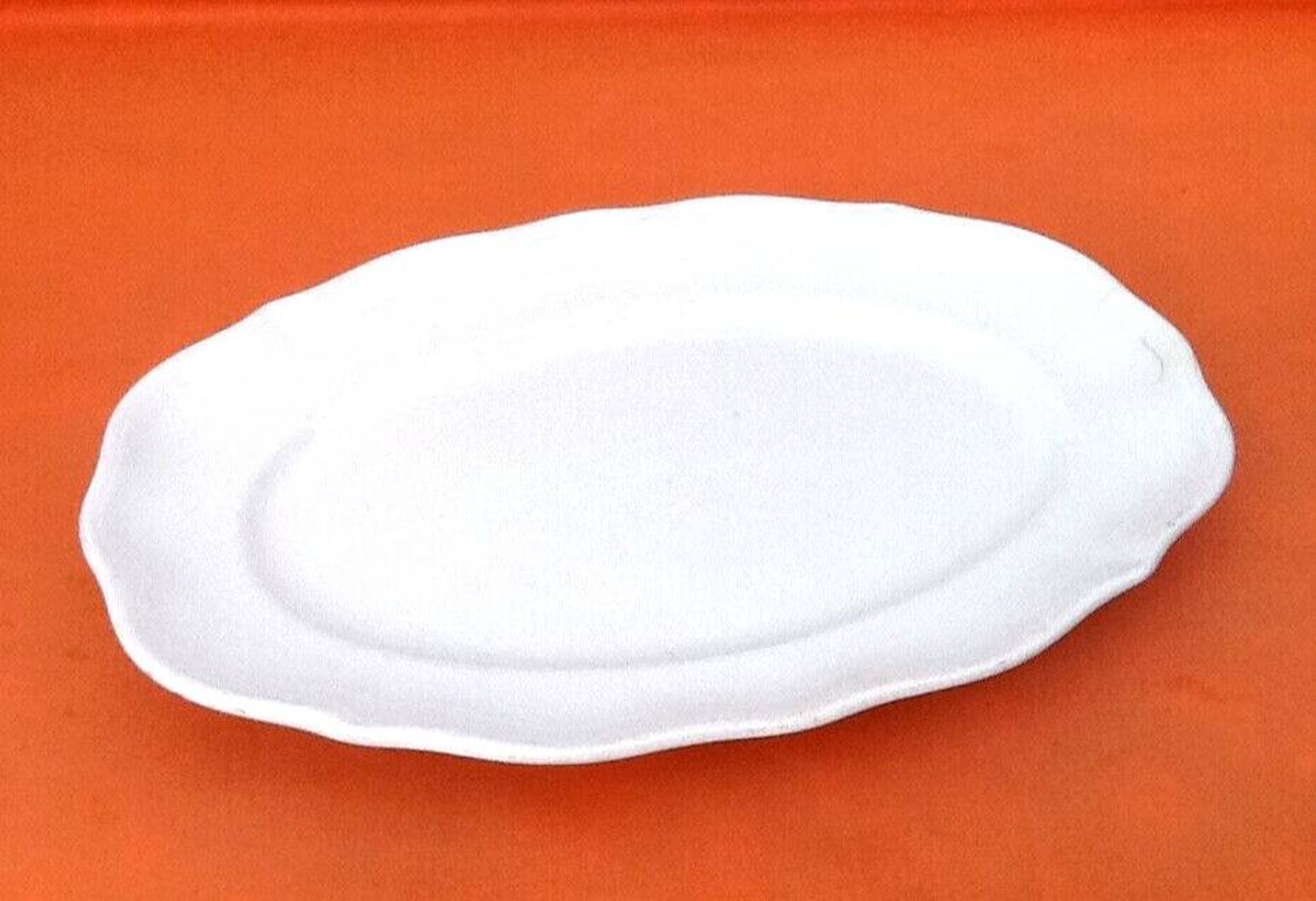 K&G (Keller & Guerin) Half-Porcelaine Lunéville Large polylobed serving dish late 19th century