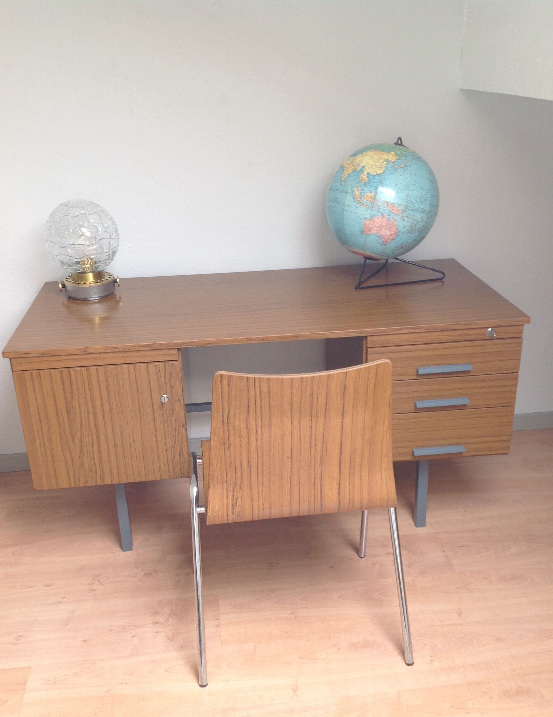 Bureau vintage années 60-70