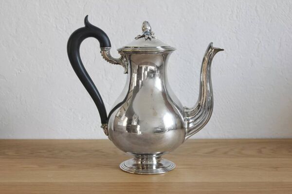 Cafetière ancienne en métal argenté Christofle