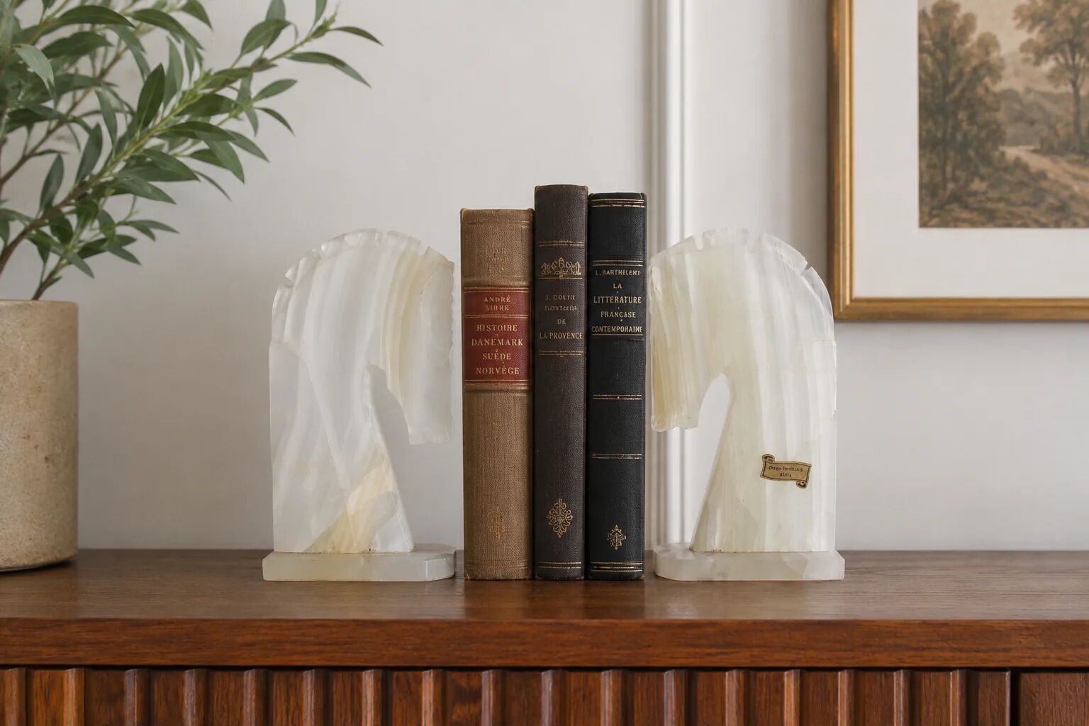 Vintage white onyx bookends – Horse heads