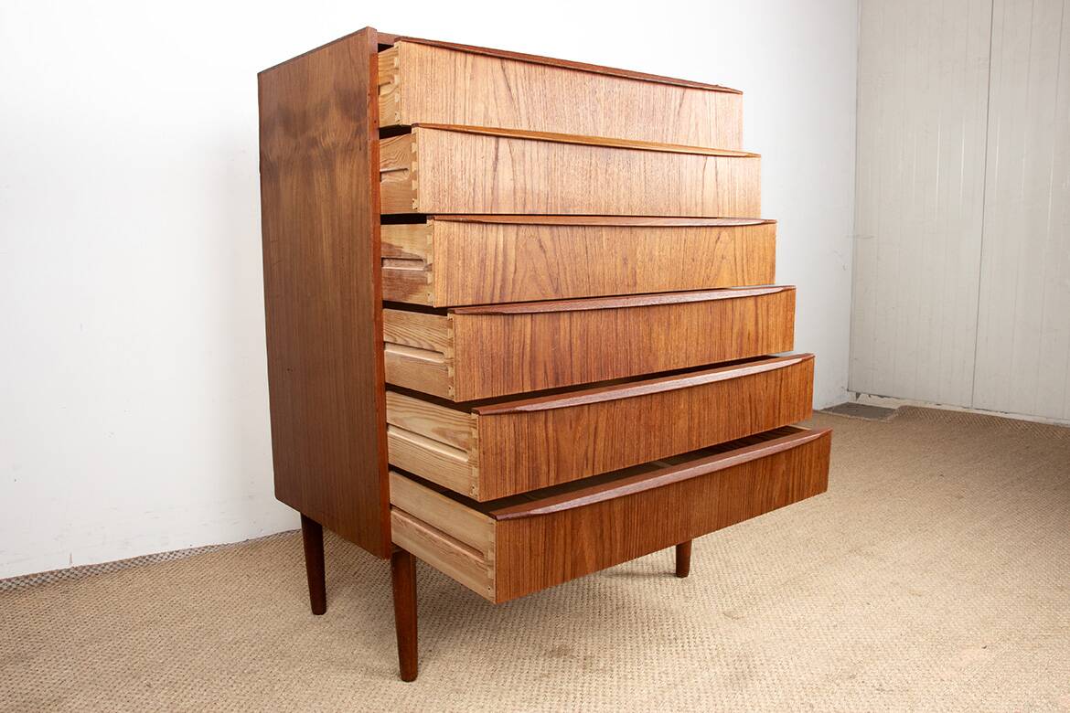 Large chest of drawers, seven-drawer chest, in teak, “Tallboy” model, Denmark 1