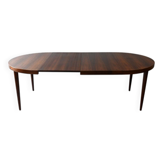 Vintage Extendable Round Scandinavian Rosewood Dining Table